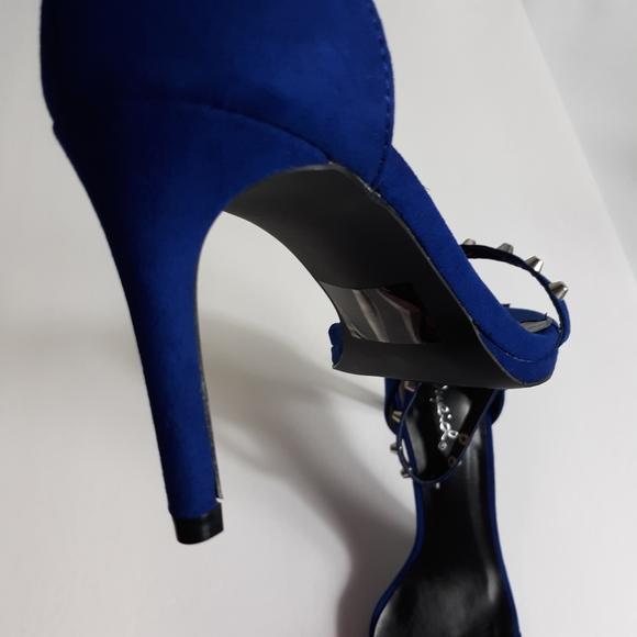 Qupid Women Blue Size 7.5 Studded High Heel Shoes - Picture 6 of 7